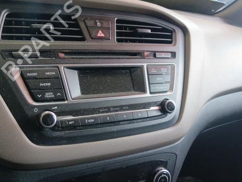 Used Radio Radio 37695830 37695830