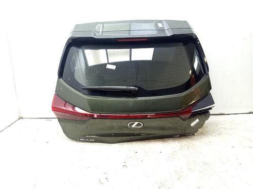 tailgate-lexus-ux-_aa1_-_ah1_-_ma1_-2018-32166555 main image