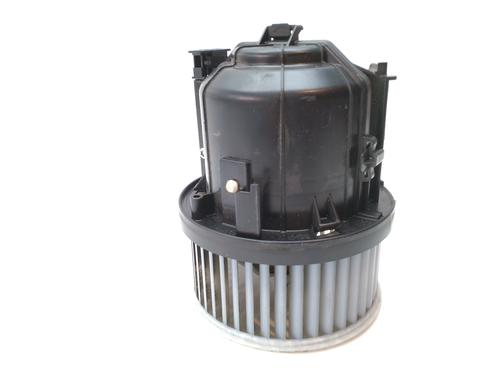 Used Heater blower motor LAND ROVER DISCOVERY SPORT (L550) 2.2 D 4x4 (190 hp) 16191923