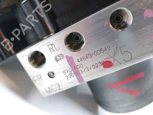ABS pump TOYOTA YARIS (_P13_)  | BP17443304M43