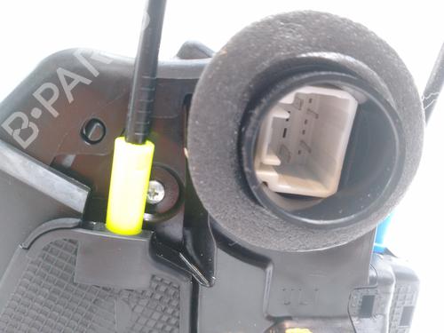 Rear left lock TOYOTA COROLLA Hatchback (_E21_, _EA1_, _EH1_) 1.8 Hybrid (ZWE211) | BP16171217C100 