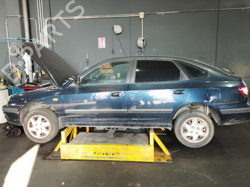 Used Parts HYUNDAI ELANTRA III (XD) 2.0 CRDi 4223509