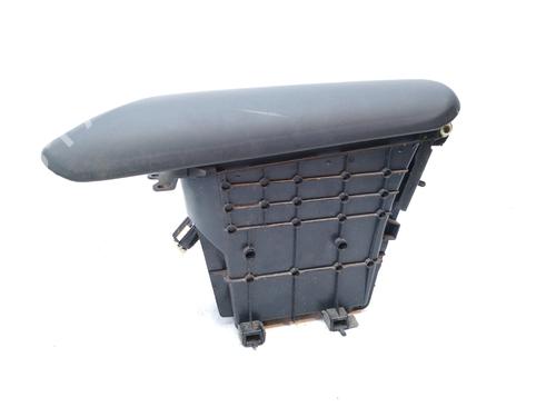 armrest-center-console-toyota-c-hr-_x1_-58812f4010-2016-18970492 main image