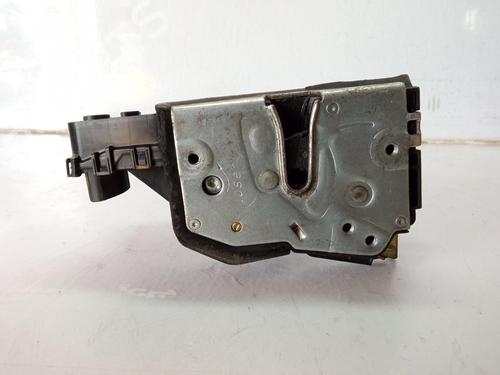 Front left lock BMW 3 Touring (E46) 320 d | BP9676224C98 
