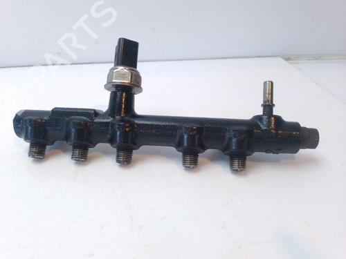 Used Injection rail FORD MONDEO IV Turnier (BA7) [2007-2015]  21050659