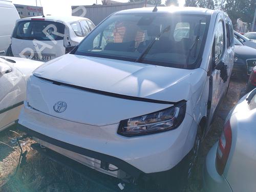 Brugte TOYOTA PROACE VERSO Bus (MPY_) 1.6 D4d (MPY2) (116 hp) 4381508