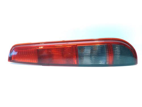 Used Right taillight Right taillight 12563160 12563160