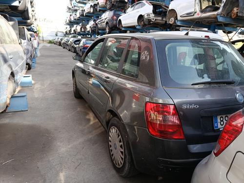 Brugte FIAT STILO (192_)  1.9 JTD (192_XE1A)  4633682