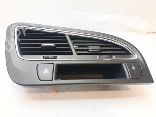 Used Air vent Air vent PEUGEOT 5008 (0U_, 0E_) [2009-2017] 40626132 40626132
