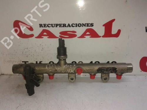 Used Injection rail Injection rail 7951316 7951316