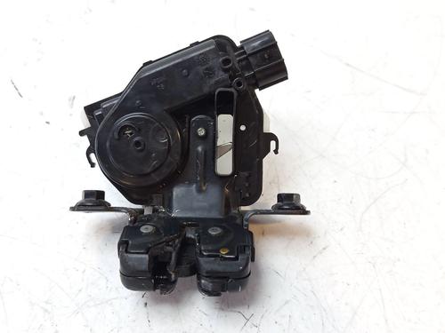 tailgate-lock-toyota-corolla-hatchback-_e21_-_ea1_-_eh1_-2018-30754988 main image