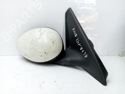 Used Right mirror Right mirror 18691758 18691758