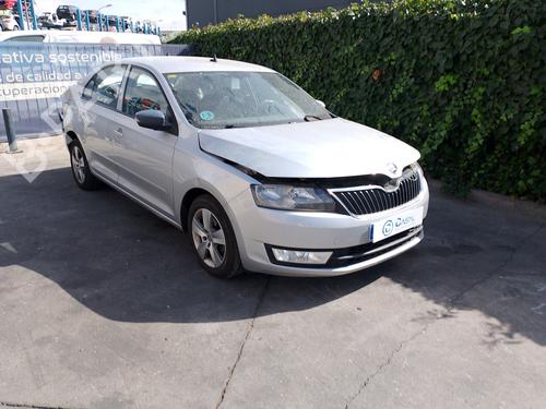 Brugte SKODA RAPID (NH3, NK3, NK6) 1.6 TDI (115 hp) 4392008