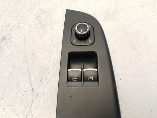 Left front window switch VW GOLF V (1K1) 1.9 TDI | BP37793162I27 - Image 3