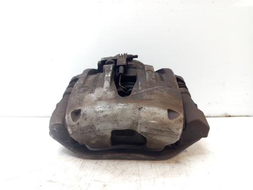 Used Right front brake caliper Right front brake caliper MERCEDES-BENZ E-CLASS (W211) E 220 CDI (211.008) (170 hp) 33621567 33621567