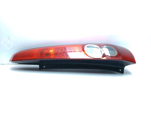 Used Right taillight FORD FIESTA V (JH_, JD_) 1.4 TDCi (68 hp) 17139040