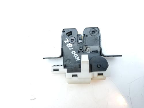 Achterklepslot RENAULT CLIO III (BR0/1, CR0/1) 1.2 16V (BR02, BR0J, BR11, CR02, CR0J, CR11) (75 hp) 16182114