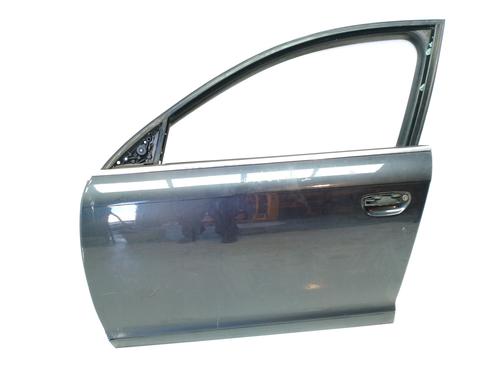 Used Left front door Left front door 12310322 12310322
