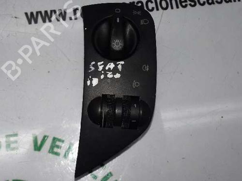 Used Headlight switch SEAT CORDOBA (6K2) [1999-2002]  7952039