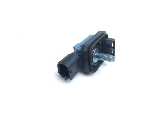 Used Electronic sensor TOYOTA YARIS (_P13_) [2010-2020]  16754530