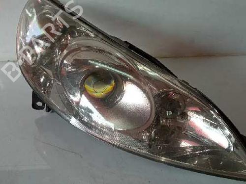 Right headlight PEUGEOT 407 (6D_) 2.0 Bioflex (6DRFJB) | BP11270121C29 
