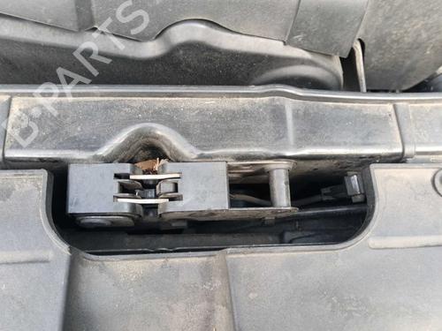 hood-lock-audi-a5-sportback-8ta-2007-2008-2009-2010-2011-2012-2013-2014-2015-2016-2017-39564908 main image