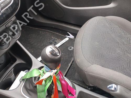 Boîte à gants OPEL CORSA E (X15) 1.4 LPG (08, 68) | BP30527612C95