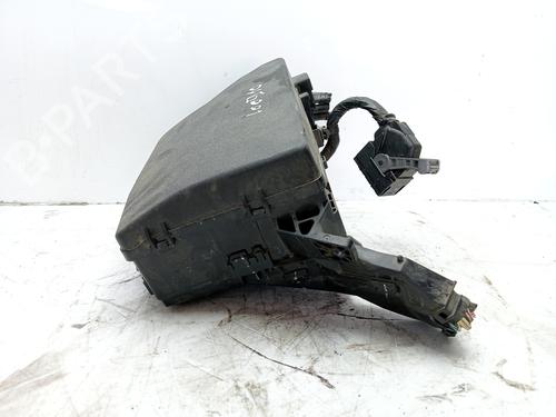 Fuse box TOYOTA AVENSIS Estate (_T27_)  | BP19527220E1 