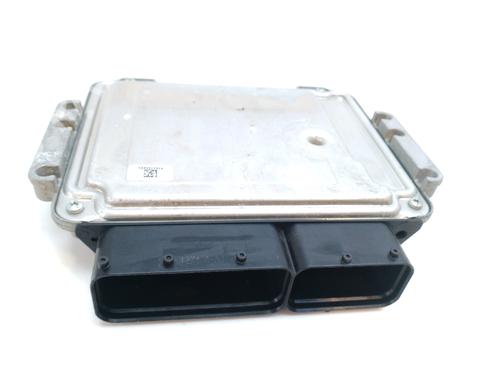 Engine control unit (ECU) KIA SPORTAGE III (SL) 1.7 CRDi | BP17643718M57 