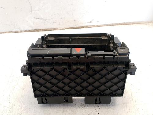 Warning switch AUDI A4 B7 (8EC) 2.0 TFSI | BP38336500I22 - Image 5