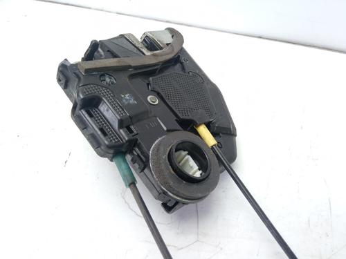 Rear left lock TOYOTA VERSO (_R2_) 2.0 D-4D (AUR20_, AUR20R) | BP13896288C100 