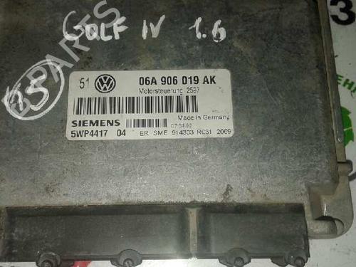 Engine control unit (ECU) VW GOLF IV (1J1)  | BP7963530M57 