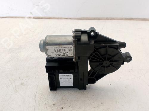 Used Right front window motor Right front window motor 38076197 38076197