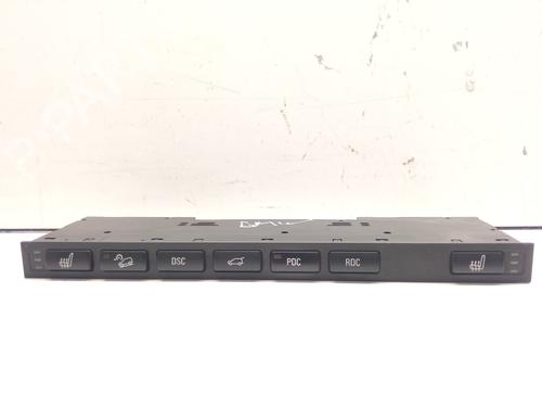 switch-bmw-x5-e53-44-i-61318373740-2000-2001-2002-2003-2004-2005-2006-10203790 main image
