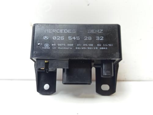 Used Electronic module Electronic module MERCEDES-BENZ A-CLASS (W168) A 170 CDI (168.009, 168.109) (95 hp) 33038613 33038613