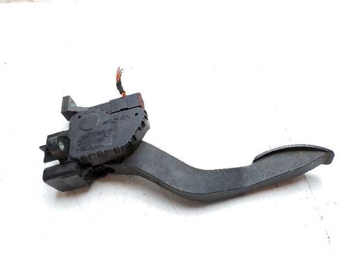 pedal-iveco-daily-vi-van-5801333490-2014-22337459 main image