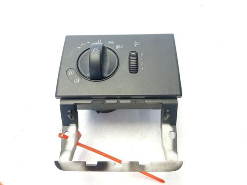 Used Headlight switch MERCEDES-BENZ VITO / MIXTO Van (W639) [2003-2025]  30858405