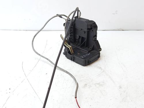 Used Front right lock MERCEDES-BENZ C-CLASS (W203) C 220 CDI (203.008) (150 hp) 30578348