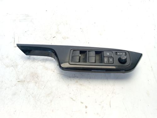left-front-window-switch-toyota-c-hr-_x1_-2016-26324885 main image