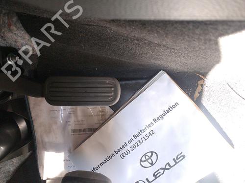 Used Pedal TOYOTA YARIS CROSS (MXP_) 1.5 Hybrid (MXPJ10) (116 hp) 31188536