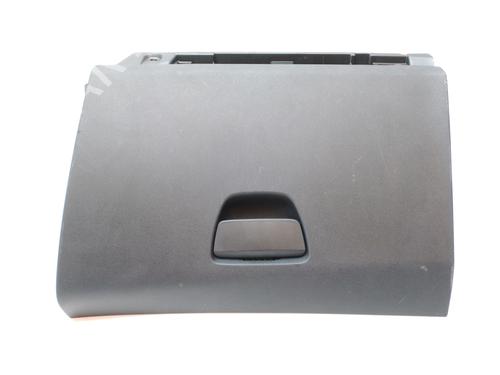 Used Glove box PEUGEOT 208 I (CA_, CC_) 1.4 HDi (68 hp) 17685008