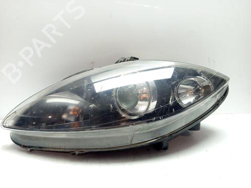 Used Left headlight SEAT LEON (1P1) 2.0 TDI (170 hp) 33045836