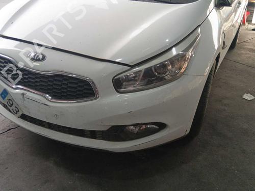 Front bumper KIA CEE'D (JD) 1.4 CRDi 90 | BP37696035C7 - Image 2