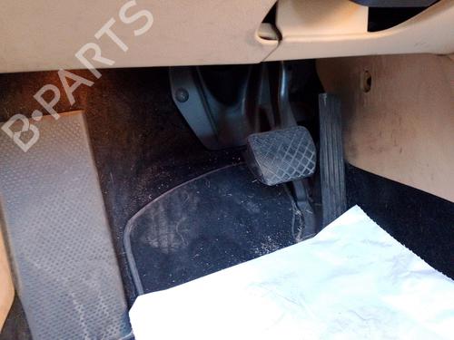 Left headlight VW PASSAT B6 (3C2) 2.0 TDI | BP31292870C28