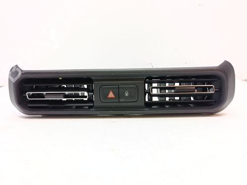 Used Air vent Air vent 38061583 38061583