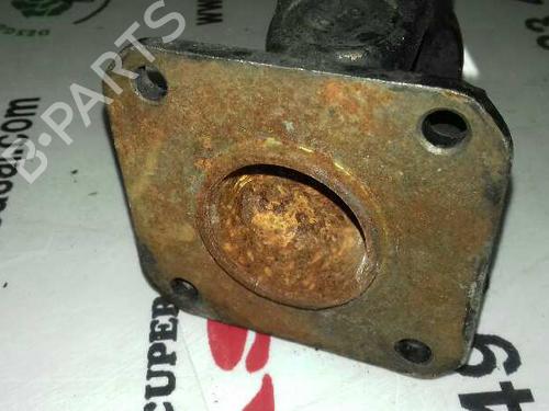 Driveshaft KIA SPORTAGE SUV (K00) 2.0 TD 4WD | BP7952657M37 