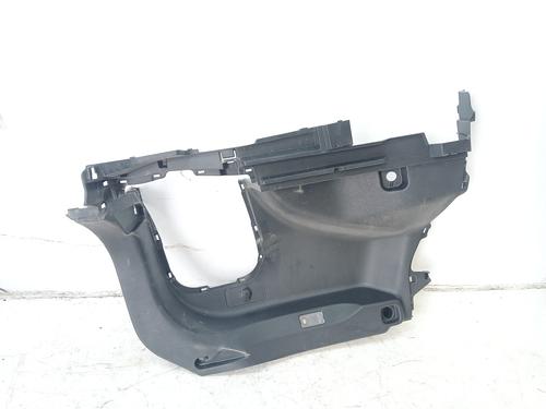 tailgate-toyota-c-hr-_x1_-64740f4130c0-2016-18890073 main image