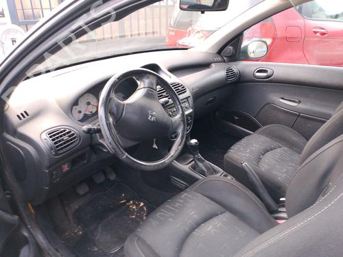 Left headlight PEUGEOT 206 Hatchback (2A/C) 1.6 16V | BP31292873C28 