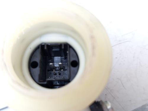 Moteur de lève-vitre arrière droit TOYOTA COROLLA Hatchback (_E21_, _EA1_, _EH1_) | BP30923832E22