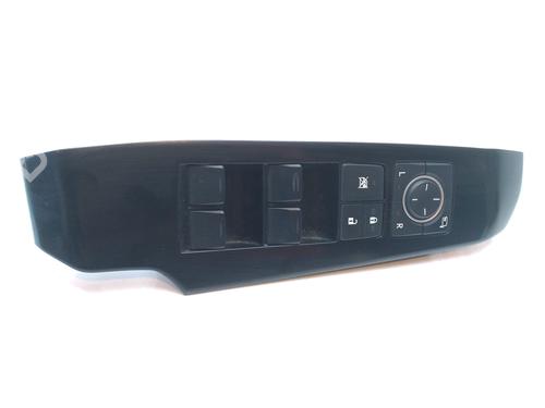Used Left front window switch Left front window switch 16238946 16238946